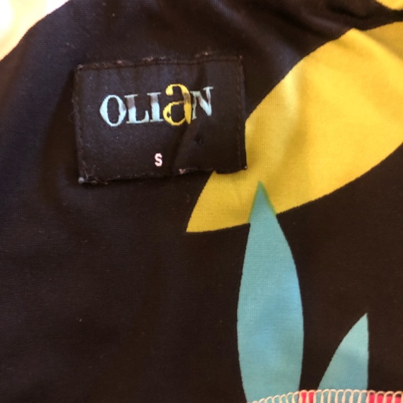 💗HP💗 Olian Ezzie Maxi Dress - Butterfly Print - Picture 13 of 13